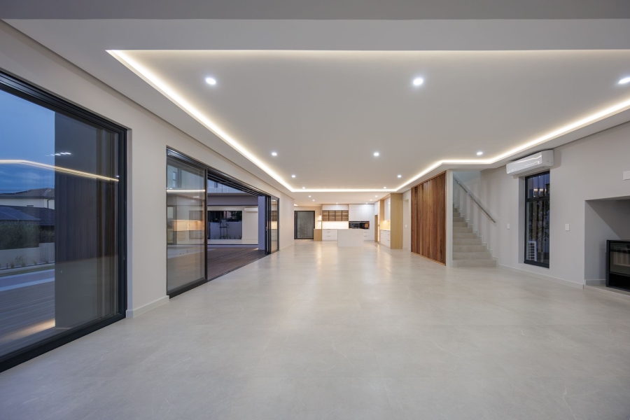 5 Bedroom Property for Sale in Clara Anna Fontein Western Cape